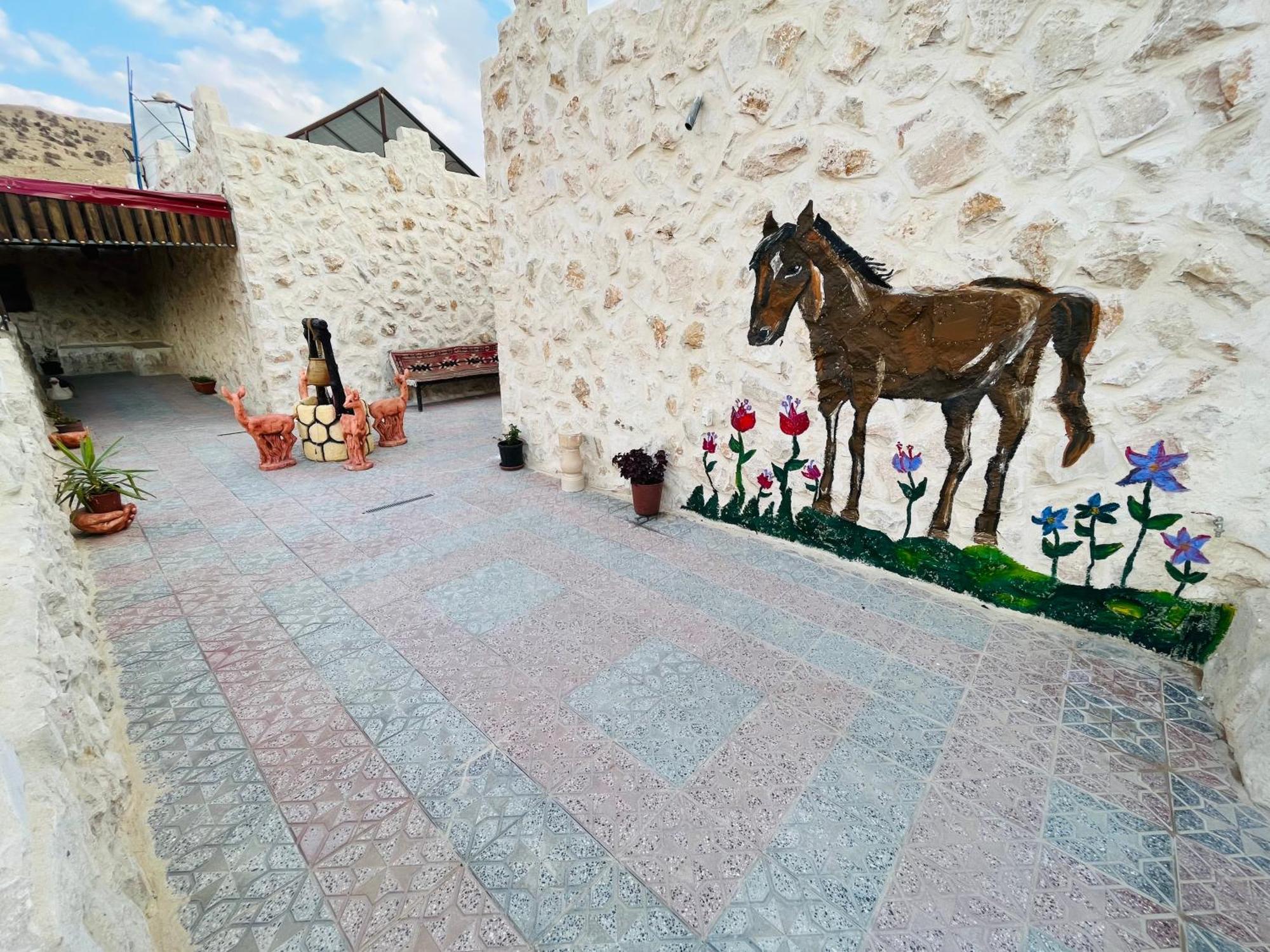 Petra Royal Ranch Bed & Breakfast Wadi Musa Exterior photo