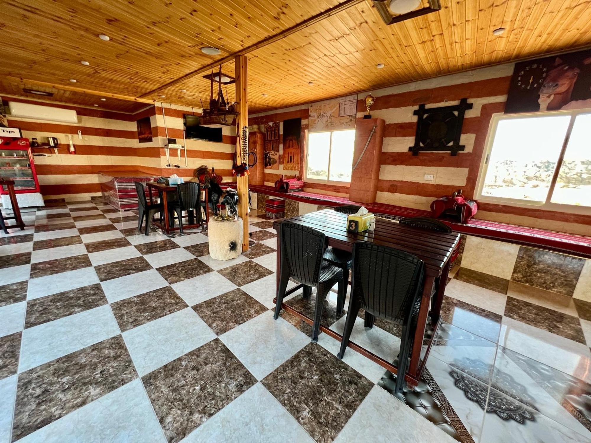 Petra Royal Ranch Bed & Breakfast Wadi Musa Exterior photo
