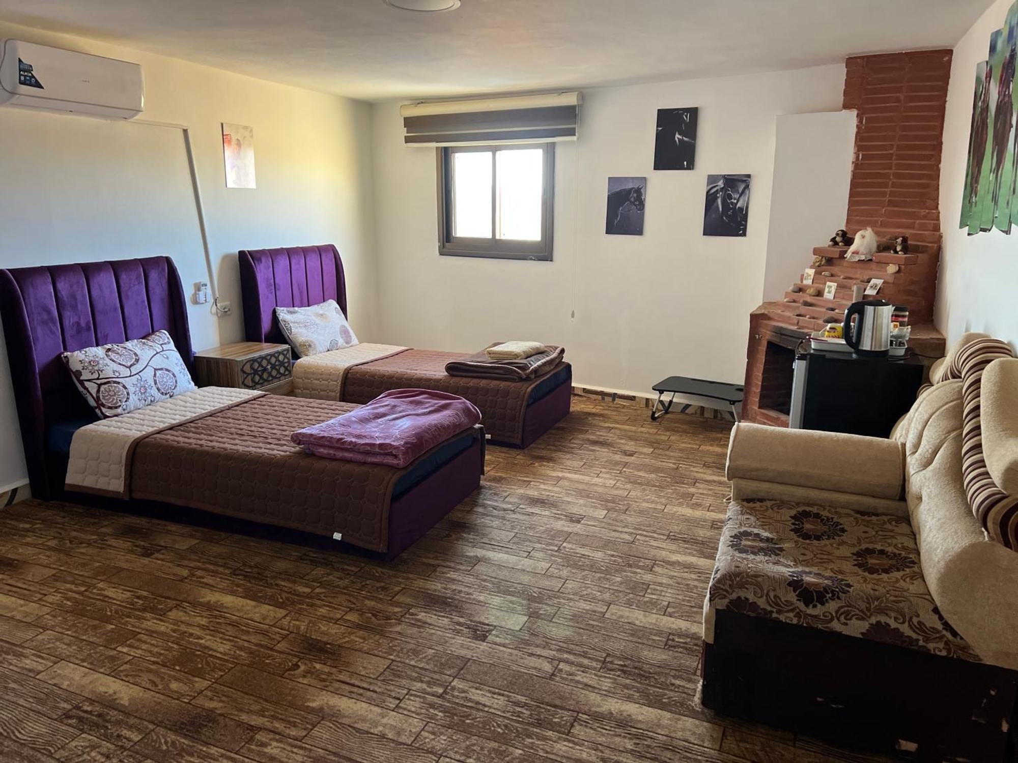 Petra Royal Ranch Bed & Breakfast Wadi Musa Exterior photo